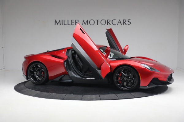Used 2022 Maserati MC20 for sale $229,900 at Bugatti of Greenwich in Greenwich CT 06830 27
