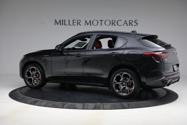 New 2023 Alfa Romeo Stelvio Veloce for sale $48,900 at Bugatti of Greenwich in Greenwich CT 06830 5