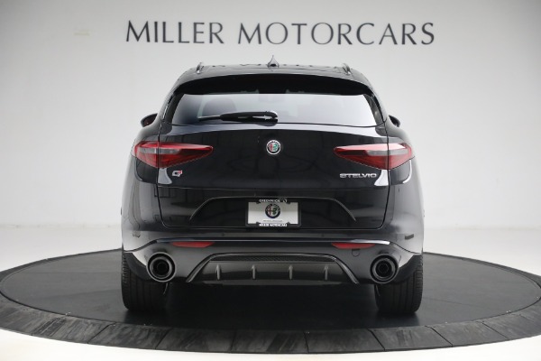 New 2023 Alfa Romeo Stelvio Veloce for sale $48,900 at Bugatti of Greenwich in Greenwich CT 06830 7