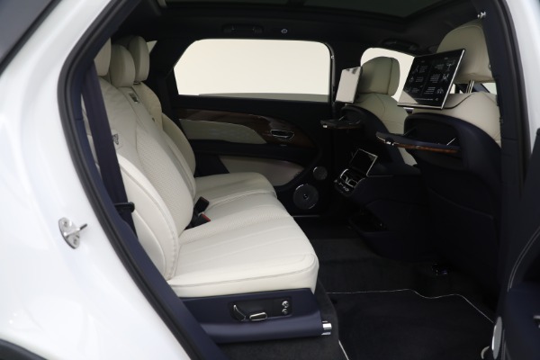New 2023 Bentley Bentayga EWB Azure V8 for sale $292,110 at Bugatti of Greenwich in Greenwich CT 06830 27