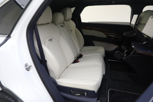 New 2023 Bentley Bentayga EWB Azure V8 for sale $292,110 at Bugatti of Greenwich in Greenwich CT 06830 28