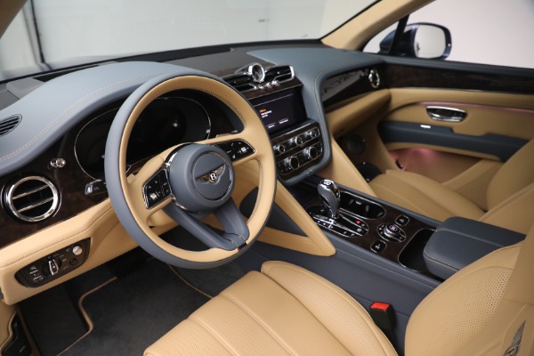 New 2023 Bentley Bentayga Hybrid for sale $250,740 at Bugatti of Greenwich in Greenwich CT 06830 21