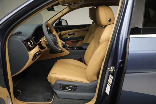 New 2023 Bentley Bentayga Hybrid for sale $250,740 at Bugatti of Greenwich in Greenwich CT 06830 22
