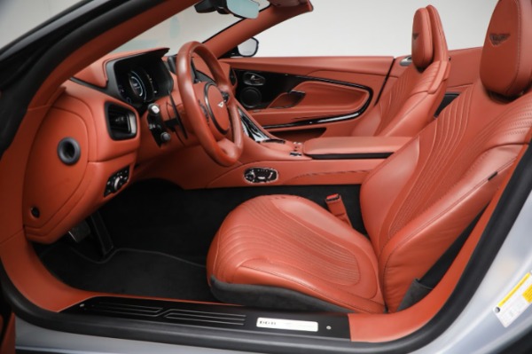 Used 2020 Aston Martin DB11 Volante for sale $143,900 at Bugatti of Greenwich in Greenwich CT 06830 20