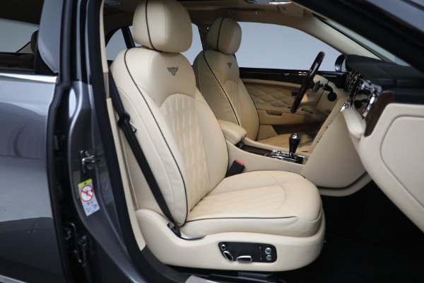 Used 2020 Bentley Mulsanne for sale $219,900 at Bugatti of Greenwich in Greenwich CT 06830 23