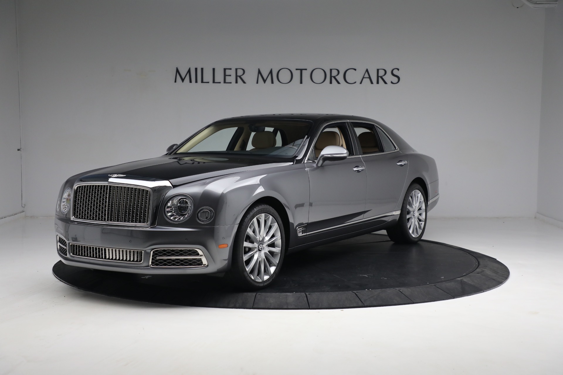 Used 2020 Bentley Mulsanne for sale $219,900 at Bugatti of Greenwich in Greenwich CT 06830 1