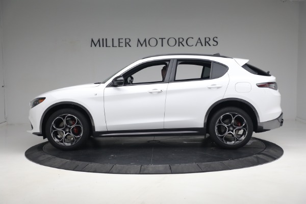 New 2024 Alfa Romeo Stelvio Ti for sale $54,570 at Bugatti of Greenwich in Greenwich CT 06830 4