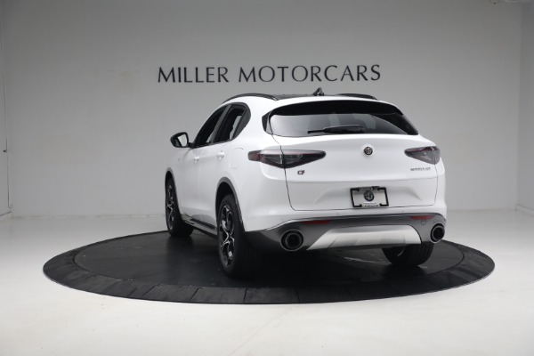 New 2024 Alfa Romeo Stelvio Ti for sale $54,570 at Bugatti of Greenwich in Greenwich CT 06830 8