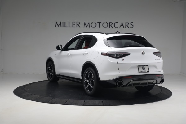 New 2024 Alfa Romeo Stelvio Veloce for sale $56,095 at Bugatti of Greenwich in Greenwich CT 06830 8