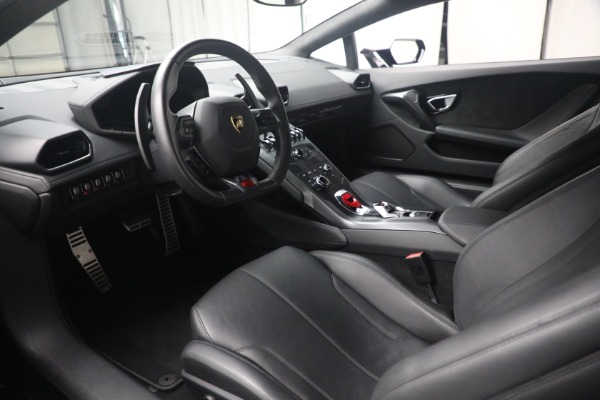Used 2015 Lamborghini Huracan LP 610-4 for sale $219,900 at Bugatti of Greenwich in Greenwich CT 06830 16