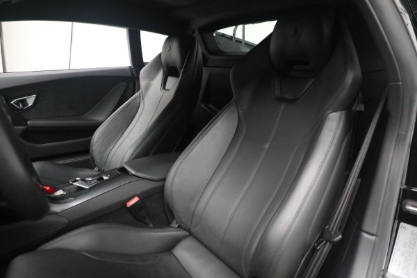 Used 2015 Lamborghini Huracan LP 610-4 for sale $219,900 at Bugatti of Greenwich in Greenwich CT 06830 18