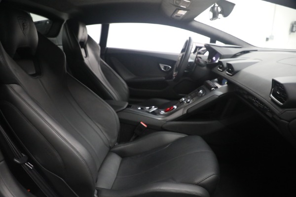 Used 2015 Lamborghini Huracan LP 610-4 for sale $219,900 at Bugatti of Greenwich in Greenwich CT 06830 20