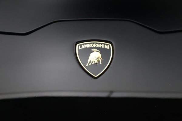 Used 2015 Lamborghini Huracan LP 610-4 for sale $219,900 at Bugatti of Greenwich in Greenwich CT 06830 28
