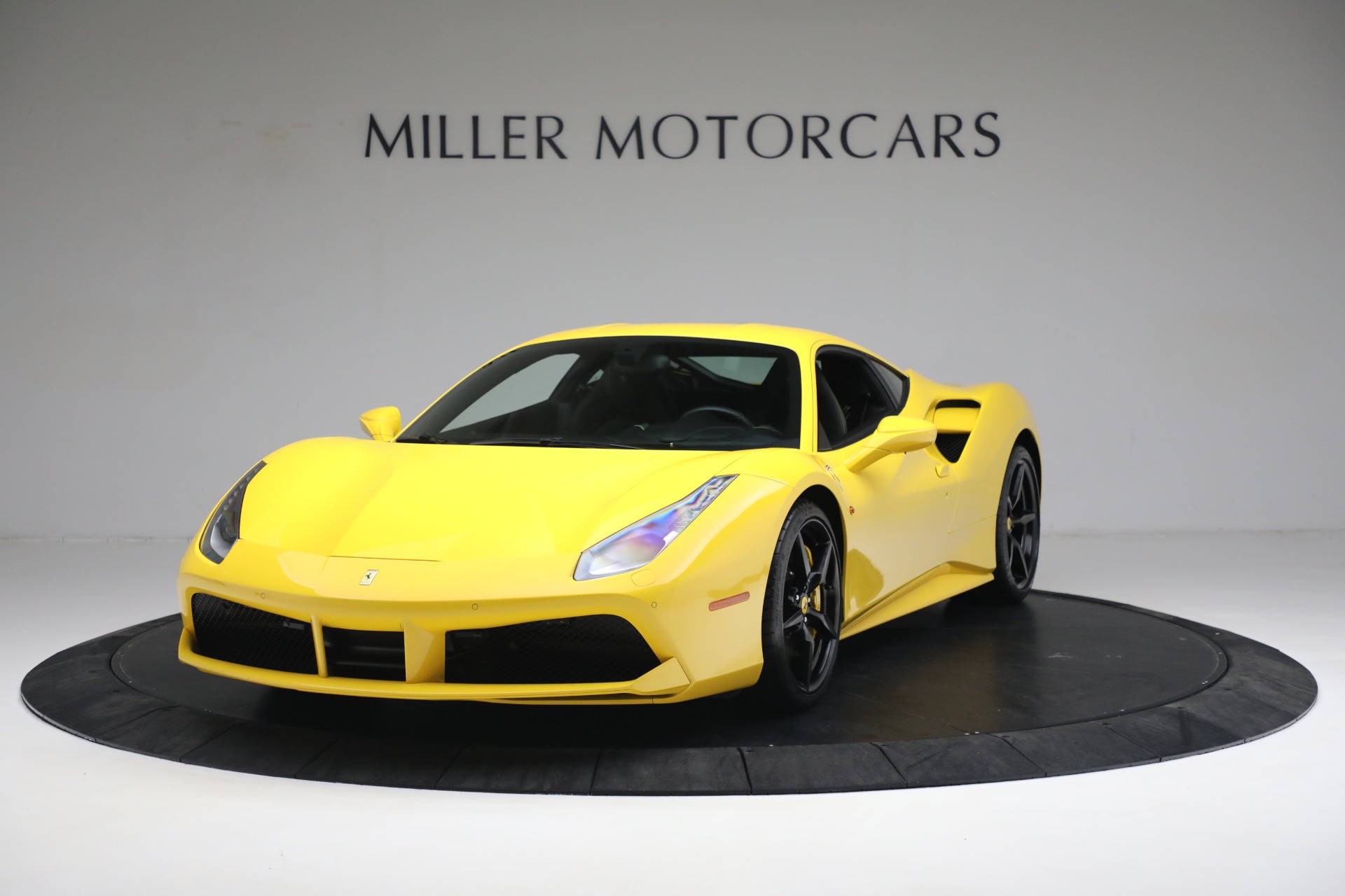 Used 2016 Ferrari 488 GTB for sale $249,900 at Bugatti of Greenwich in Greenwich CT 06830 1