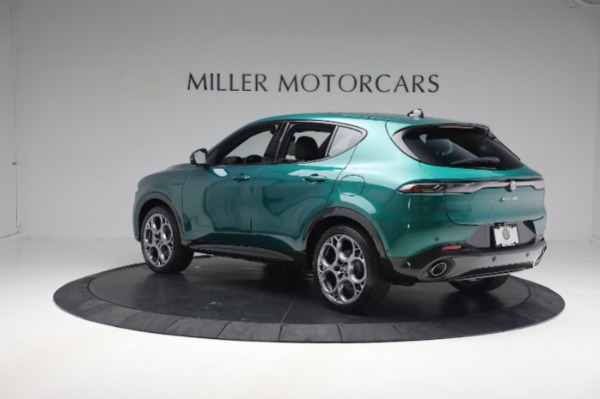 New 2024 Alfa Romeo Tonale Veloce for sale $58,840 at Bugatti of Greenwich in Greenwich CT 06830 7