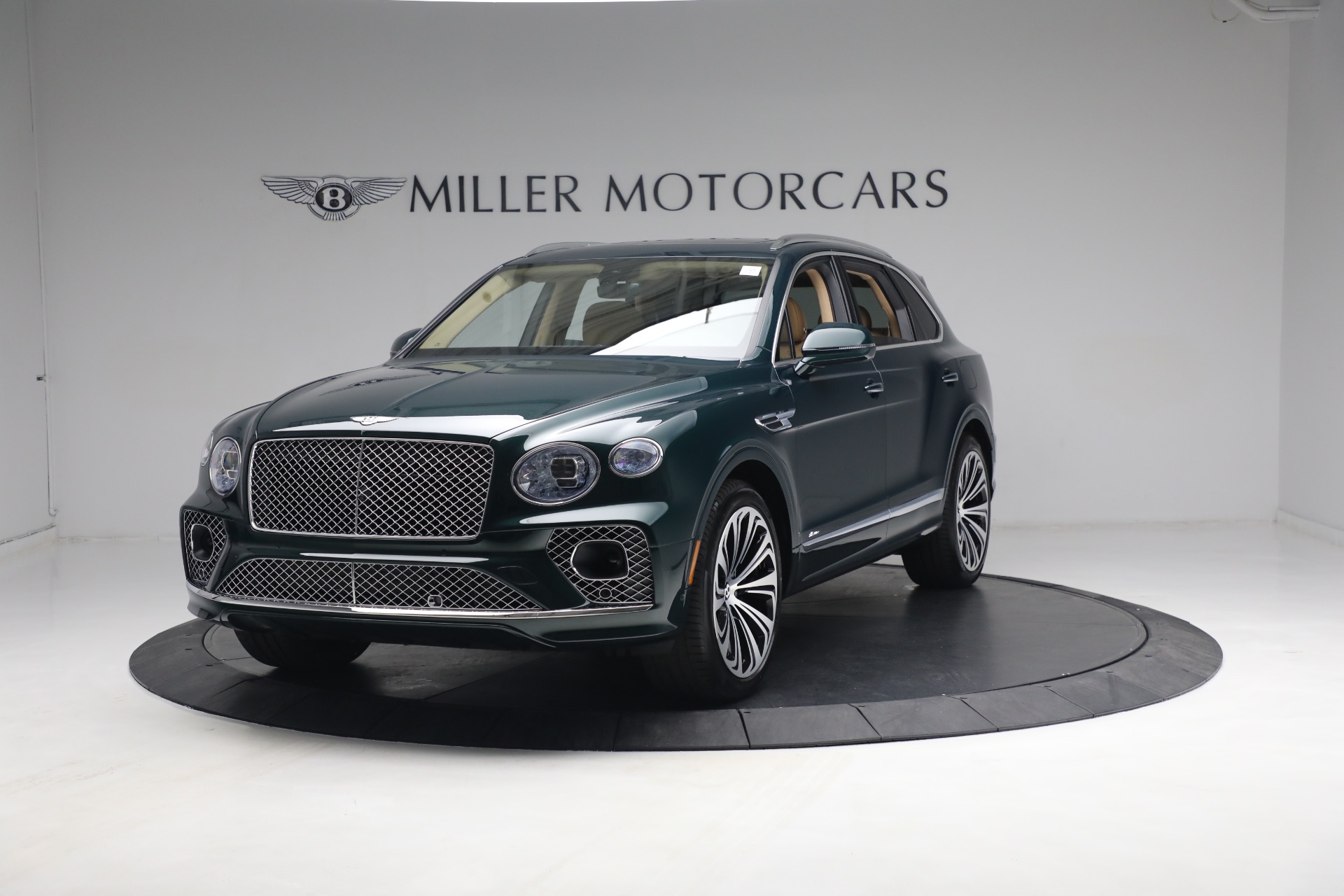 New 2023 Bentley Bentayga Azure Hybrid for sale $258,965 at Bugatti of Greenwich in Greenwich CT 06830 1