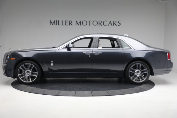 Used 2019 Rolls-Royce Ghost for sale $225,900 at Bugatti of Greenwich in Greenwich CT 06830 3