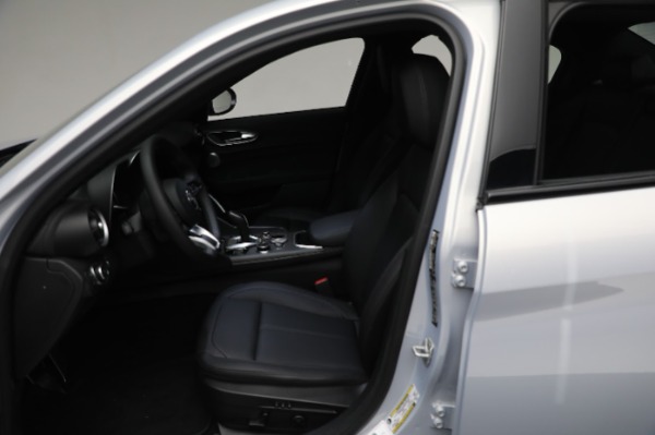 New 2023 Alfa Romeo Giulia Ti for sale Call for price at Bugatti of Greenwich in Greenwich CT 06830 18