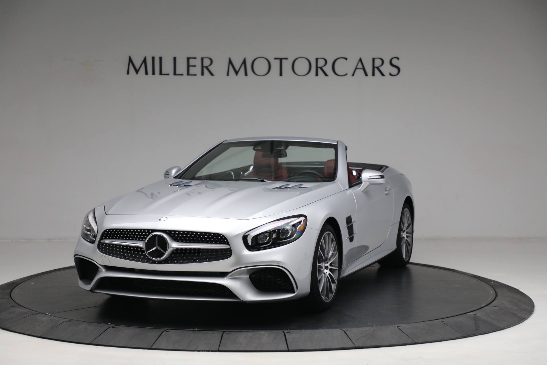 Used 2017 Mercedes-Benz SL-Class SL 450 for sale $62,900 at Bugatti of Greenwich in Greenwich CT 06830 1