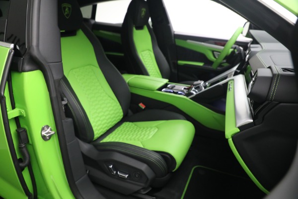 Used 2022 Lamborghini Urus for sale $269,900 at Bugatti of Greenwich in Greenwich CT 06830 23