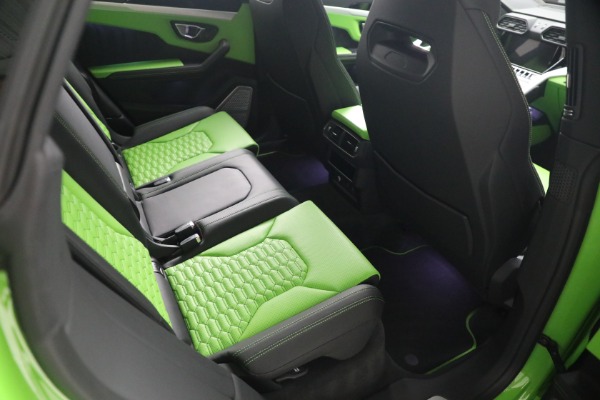 Used 2022 Lamborghini Urus for sale $269,900 at Bugatti of Greenwich in Greenwich CT 06830 24