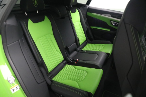 Used 2022 Lamborghini Urus for sale $269,900 at Bugatti of Greenwich in Greenwich CT 06830 26