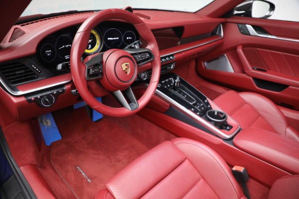 Used 2022 Porsche 911 Turbo S for sale $261,900 at Bugatti of Greenwich in Greenwich CT 06830 19