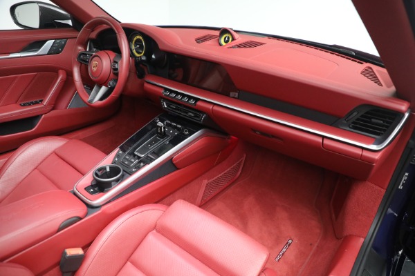 Used 2022 Porsche 911 Turbo S for sale $261,900 at Bugatti of Greenwich in Greenwich CT 06830 25