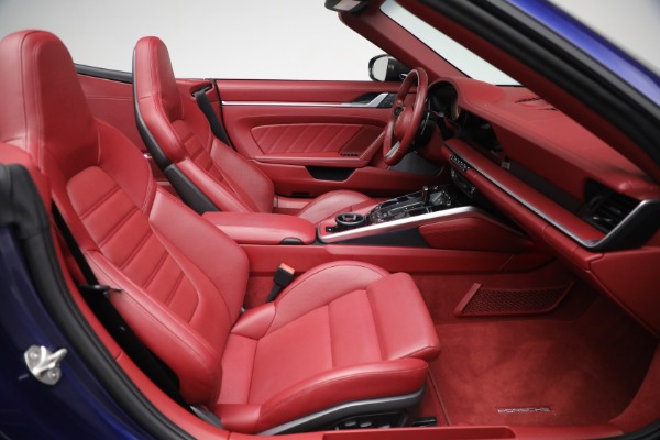 Used 2022 Porsche 911 Turbo S for sale $261,900 at Bugatti of Greenwich in Greenwich CT 06830 26