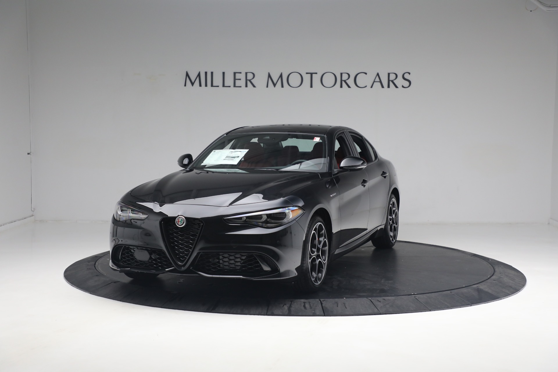 New 2024 Alfa Romeo Giulia Veloce for sale $55,350 at Bugatti of Greenwich in Greenwich CT 06830 1