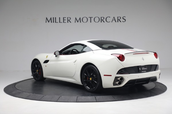 Used 2014 Ferrari California for sale $134,900 at Bugatti of Greenwich in Greenwich CT 06830 15