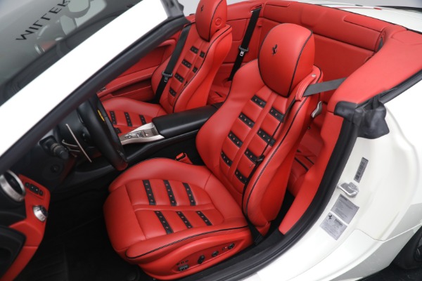 Used 2014 Ferrari California for sale $134,900 at Bugatti of Greenwich in Greenwich CT 06830 21