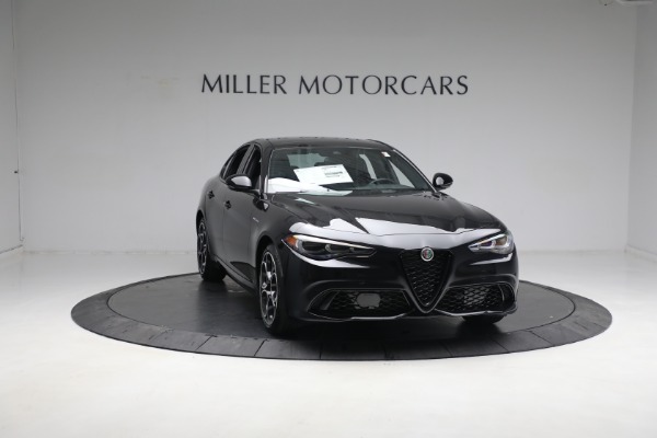 New 2024 Alfa Romeo Giulia Veloce for sale Sold at Bugatti of Greenwich in Greenwich CT 06830 18