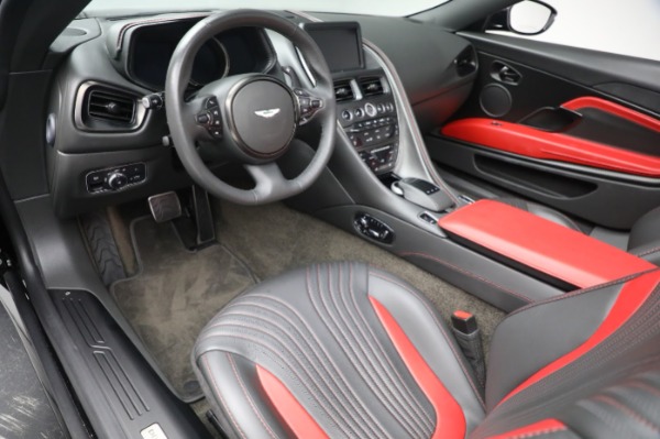 Used 2020 Aston Martin DB11 Volante for sale $147,900 at Bugatti of Greenwich in Greenwich CT 06830 19