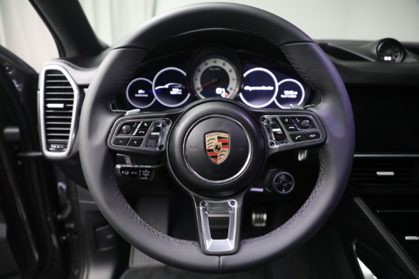 Used 2023 Porsche Cayenne Turbo Coupe for sale $149,900 at Bugatti of Greenwich in Greenwich CT 06830 20