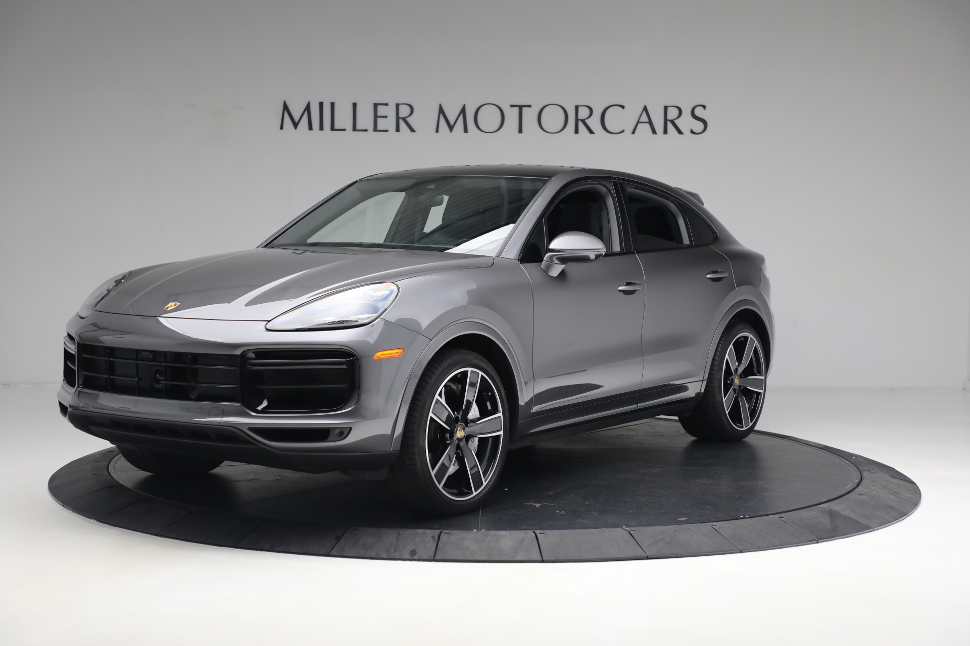 Used 2023 Porsche Cayenne Turbo Coupe for sale $149,900 at Bugatti of Greenwich in Greenwich CT 06830 1