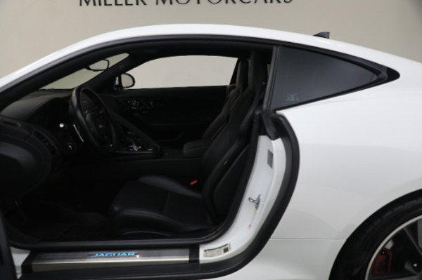 Used 2018 Jaguar F-TYPE R for sale $56,900 at Bugatti of Greenwich in Greenwich CT 06830 19