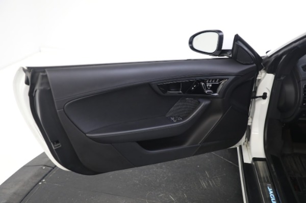 Used 2018 Jaguar F-TYPE R for sale $56,900 at Bugatti of Greenwich in Greenwich CT 06830 25
