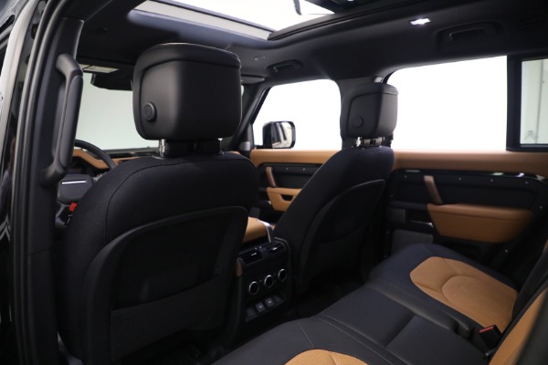 Used 2023 Land Rover Defender 130 X for sale $99,900 at Bugatti of Greenwich in Greenwich CT 06830 19