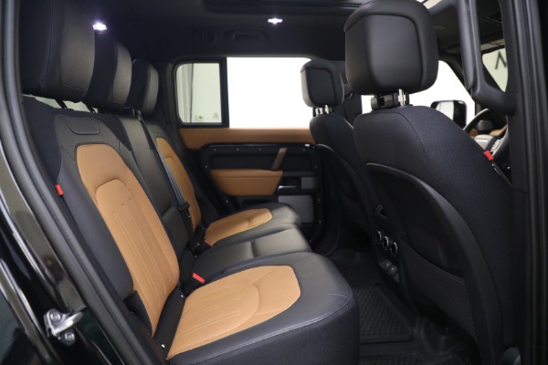 Used 2023 Land Rover Defender 130 X for sale $99,900 at Bugatti of Greenwich in Greenwich CT 06830 22