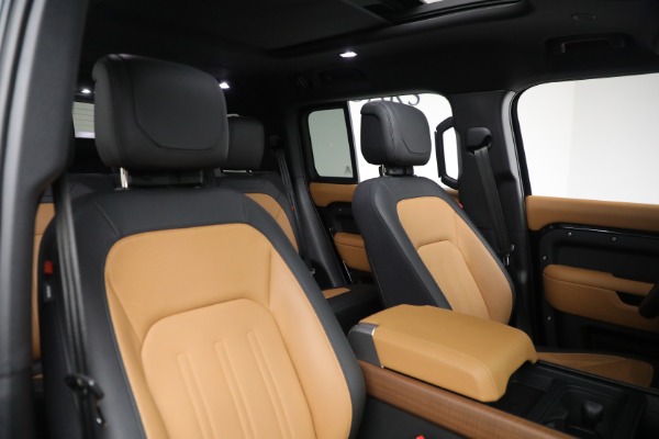 Used 2023 Land Rover Defender 130 X for sale $99,900 at Bugatti of Greenwich in Greenwich CT 06830 24