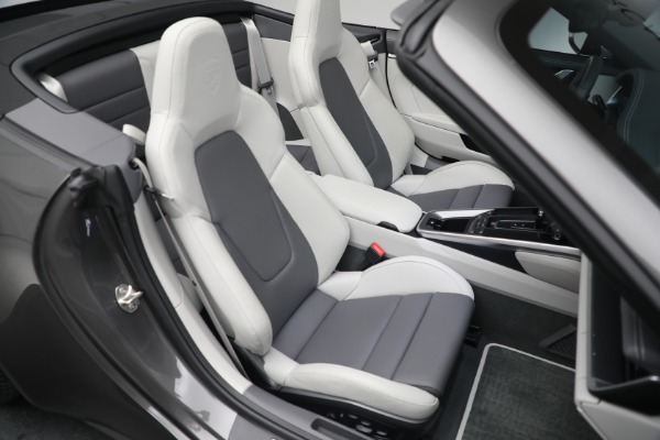 Used 2021 Porsche 911 Carrera S for sale $159,900 at Bugatti of Greenwich in Greenwich CT 06830 26