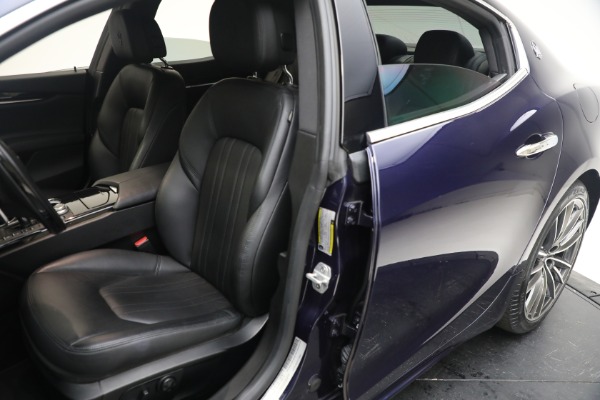 Used 2020 Maserati Ghibli SQ4 for sale Sold at Bugatti of Greenwich in Greenwich CT 06830 22