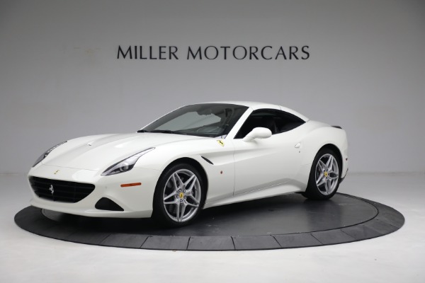 Used 2017 Ferrari California T for sale $151,900 at Bugatti of Greenwich in Greenwich CT 06830 13