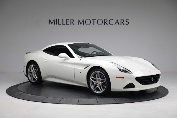 Used 2017 Ferrari California T for sale $151,900 at Bugatti of Greenwich in Greenwich CT 06830 18