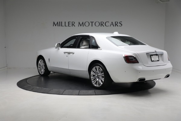Used 2022 Rolls-Royce Ghost for sale $299,900 at Bugatti of Greenwich in Greenwich CT 06830 8