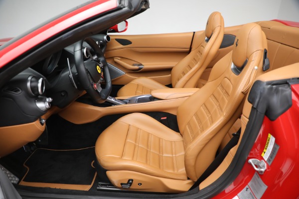 Used 2019 Ferrari Portofino for sale Sold at Bugatti of Greenwich in Greenwich CT 06830 20