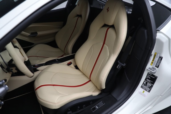 Used 2022 Ferrari F8 Tributo for sale Sold at Bugatti of Greenwich in Greenwich CT 06830 15