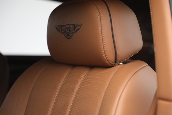 Used 2015 Bentley Flying Spur V8 for sale Sold at Bugatti of Greenwich in Greenwich CT 06830 20