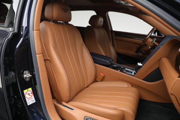 Used 2015 Bentley Flying Spur V8 for sale Sold at Bugatti of Greenwich in Greenwich CT 06830 27